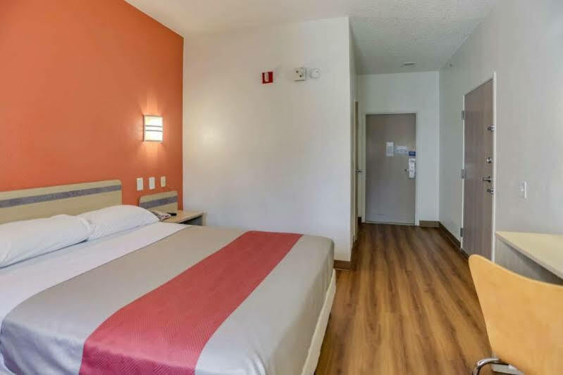 Motel 6 Houston, Tx Eksteriør bilde